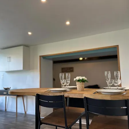 5places Le Pre Sale Avec Jardin Proche Mont Saint Michel